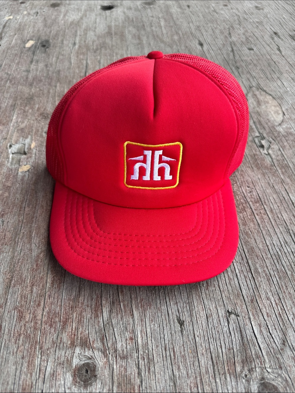 Vintage Home Hardware Snapback / 90s / Trucker Style Mesh
